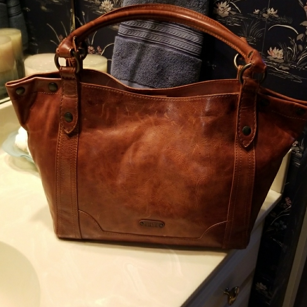 Frye Melissa Shoulder NWT